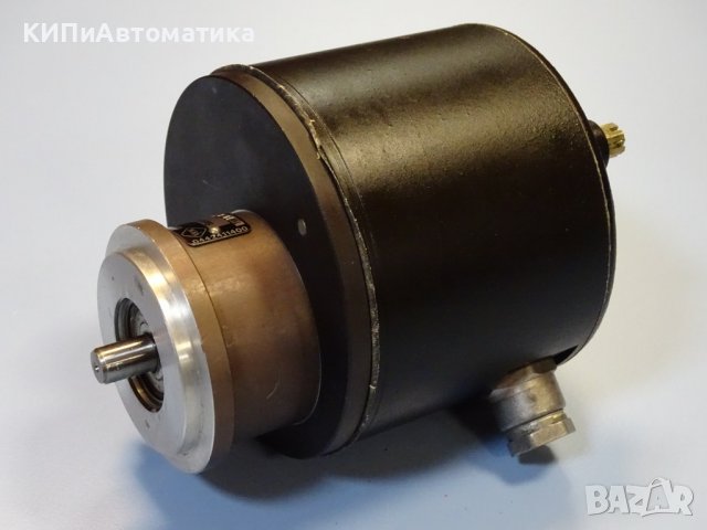 резолвер VEB Elektromotorenwerk typ 1969.1 resolver with measuring transmission 1:5, снимка 1 - Резервни части за машини - 40196177