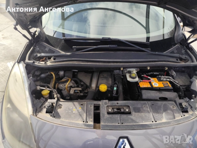 Renault Scenic, снимка 4 - Автомобили и джипове - 53191278