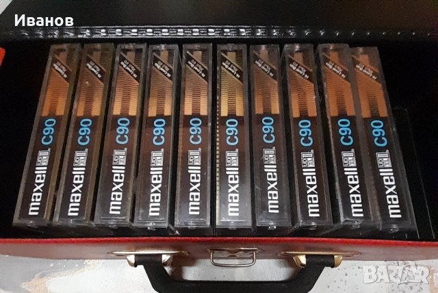 Стойки за аудио касети, снимка 14 - Аудио касети - 40467628