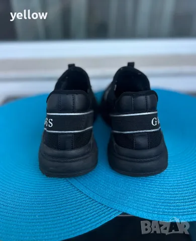 Маратонки Guess , снимка 3 - Маратонки - 55851952