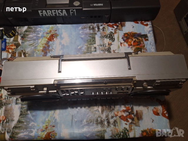 Касетофон Шарп 575, снимка 4 - Радиокасетофони, транзистори - 52869137