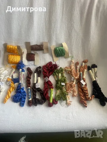 Копринени конци за бродиране - кълбета и чилета, снимка 9 - Гоблени - 36393022