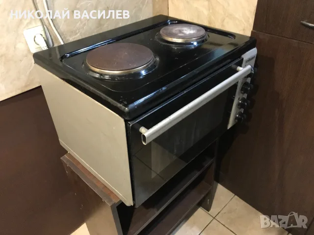 Запазена  печка  с  фурна  .