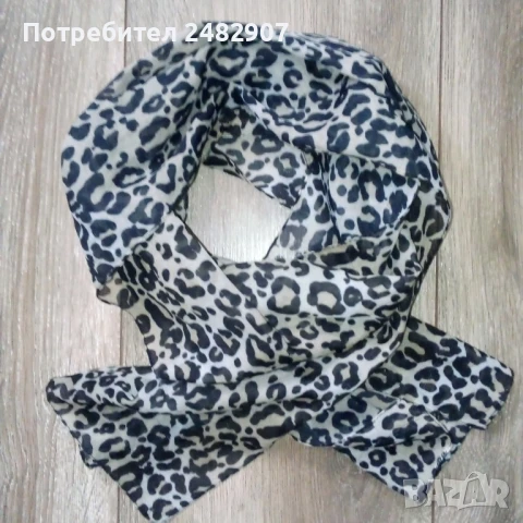 Дамски шал, снимка 2 - Шалове - 51406067