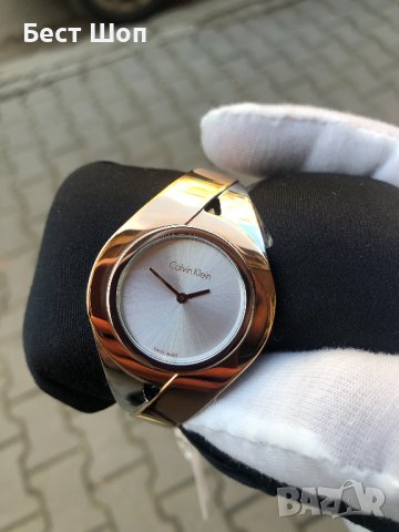 Оригинален дамски часовник Calvin Klein  тип гривна , снимка 3 - Дамски - 39139687
