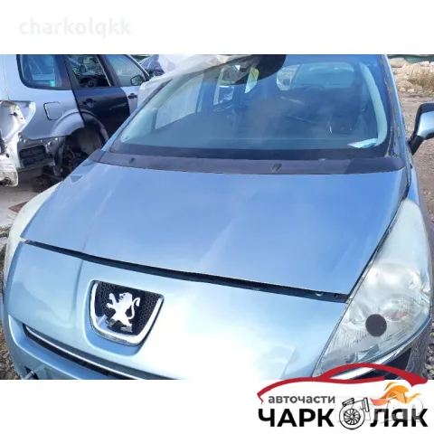 Преден капак Пежо 5008, снимка 2 - Части - 47605149