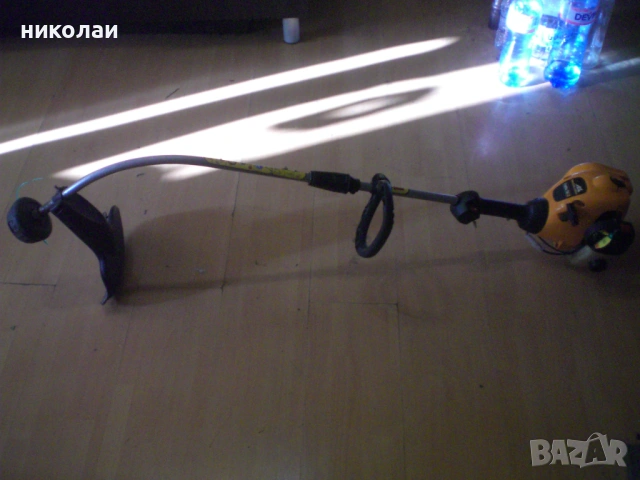 Husqvarna MACCULACH бензинов тример за косена на трева , снимка 4 - Клещи - 43178388