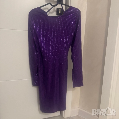 Красива рокля с пайети лилава 