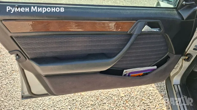 Продавам Mercedes 124, снимка 11 - Автомобили и джипове - 56403664