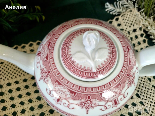 Hutschenreuther Bavaria декор Мария Терезия , снимка 14 - Чаши - 53170047