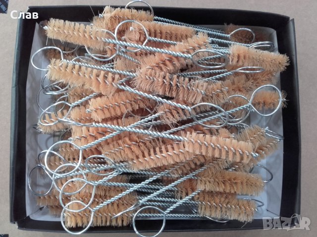 четка за почистване на оръжие-пистолет