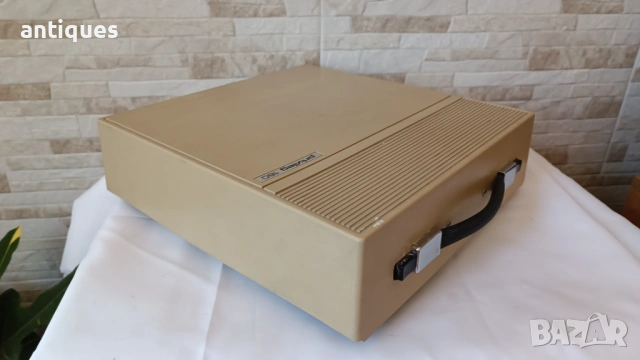 Стара пишеща машина Privileg 160 - Made in Germany, снимка 9 - Антикварни и старинни предмети - 53006580