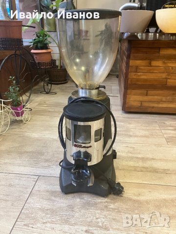 Професионална кафемелачка в Кафе машини в гр. Русе - ID42084769 — Bazar.bg