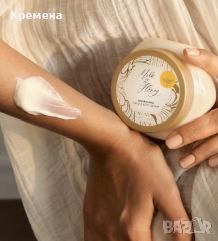 Подхранващ крем за ръце & тяло Milk & Honey Gold, снимка 2 - Козметика за тяло - 52857082
