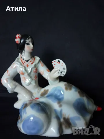 порцеланова статуетка 16/18 см, снимка 2 - Статуетки - 50183673