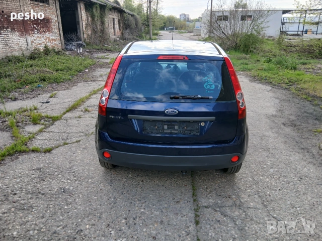 Форд фиеста 1.4i, снимка 7 - Автомобили и джипове - 54334954