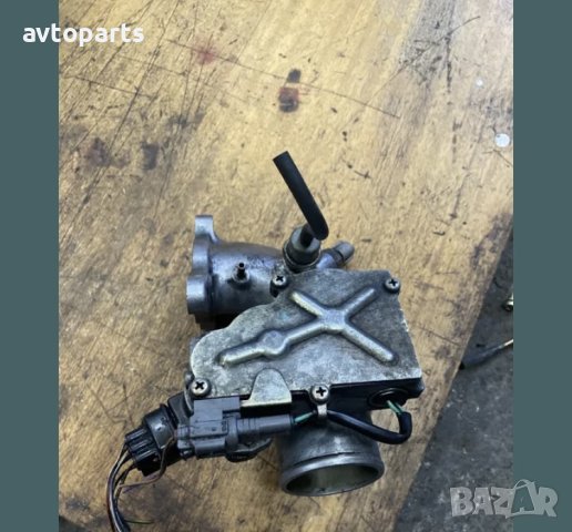 Toyota avensis verso 2.0d4d 2005година Дросел Клапа, снимка 4 - Части - 40617029