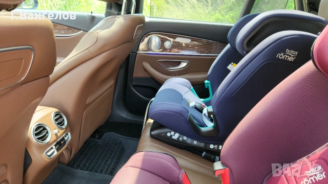 Mercedes E400 AMG 4x4 фул екстри, снимка 11 - Автомобили и джипове - 53381572