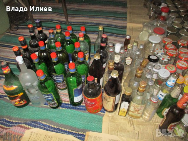 Бутилки с винтови и пластмасови капачки и с тапи разнообразни в отлично състояние, снимка 4 - Буркани, бутилки и капачки - 34413748