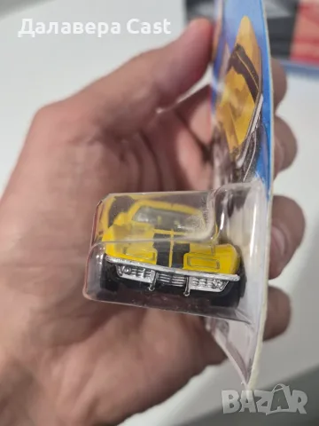 1/64 69 Corvette HotWheels , снимка 3 - Колекции - 56469578