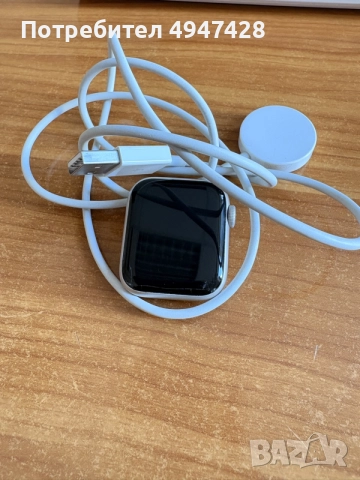 Apple Watch 40 mm Aluminum Case, снимка 6 - Смарт часовници - 56046111