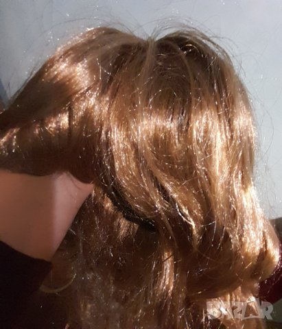 Продавам перука-руса, на едри вълни, дълга коса синтетичен  косъм, снимка 6 - Аксесоари за коса - 39794044