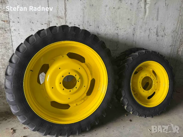 Комплект 4 бр. тесни гуми с джанти за редови обработки - John Deere (300/95-46 - 270/95-32) - N01929