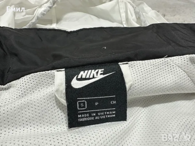 Мъжка ветровка Nike Windrunner Jacket, Размер М, снимка 7 - Якета - 48801817