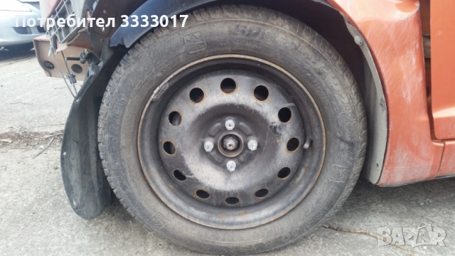 зимни гуми 185/60R16, снимка 3 - Гуми и джанти - 52661413