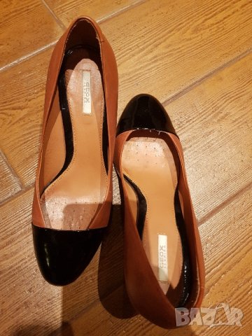 Елегантни дамски обувки Geox н.39, снимка 2 - Дамски елегантни обувки - 42867285