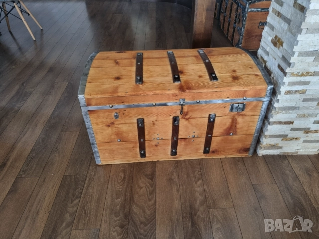 Стар сандък/ракла/скрин/ два броя, снимка 4 - Антикварни и старинни предмети - 51503449