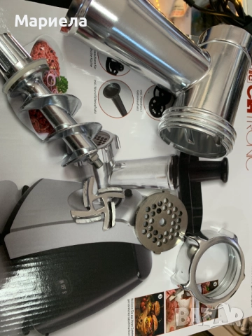 Месомелачка 1000W , пълначка , приставки, снимка 11 - Месомелачки - 52799759