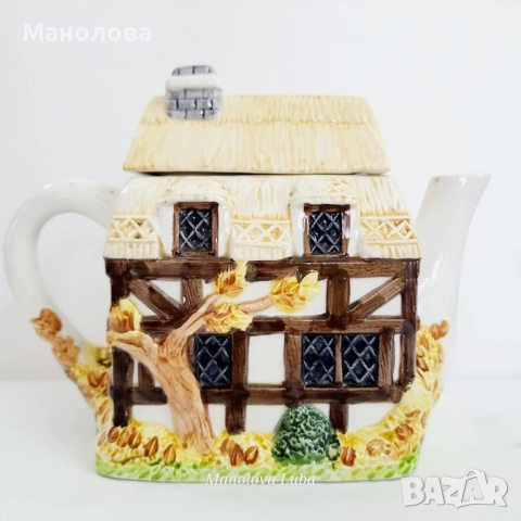 	Ръчно рисуван фин керамичен чайник Annie Row, „The Village Autumn Cottage“, снимка 5 - Други ценни предмети - 52437949