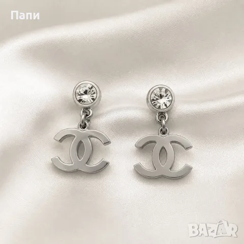 Обеци Chanel с камъчета