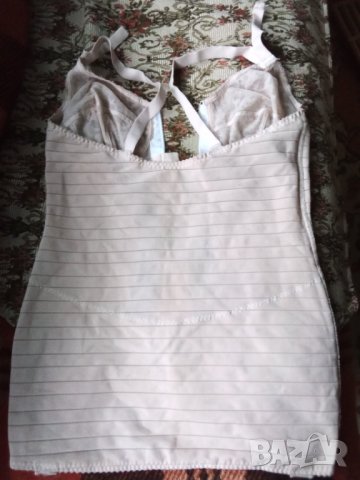 Цял корсаж , снимка 2 - Корсети, бюстиета, топове - 37054547