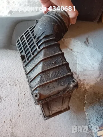 Интерколер за VW Golf 4 или бора, снимка 2 - Части - 48867521