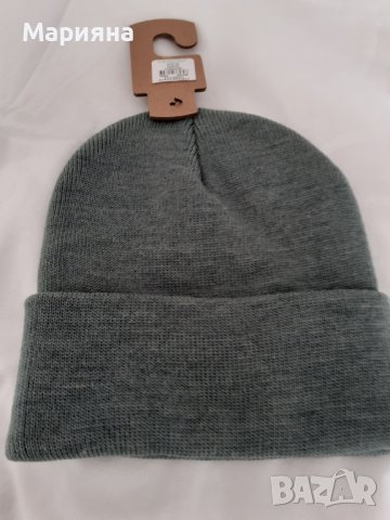 нова зимна шапка 