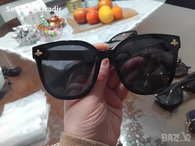 Оргинални маркови слънчеви очила на известни марки, снимка 10 - Слънчеви и диоптрични очила - 52850381