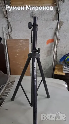 Продавам телескопична стойка.