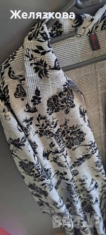 Рокля с цип на цветя на рози М размер с цип деколте , снимка 8 - Рокли - 40521534