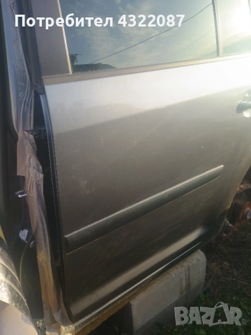 Врата/Врати Vw Touran 2006г, снимка 3 - Части - 49731008