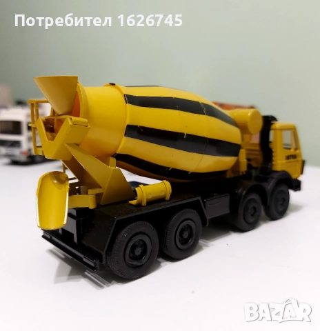 Mercedes-Вenz бетоновоз Conrad 1:50, снимка 2 - Колекции - 52123726