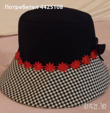 Дамска шапка , снимка 2 - Шапки - 52127761