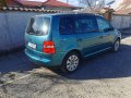 VW Touran 2.0 TDI, снимка 2