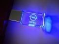 Светеща УСБ USB flash флаш памет стъкло с емблема на марка кола автомобил джип мотор + Подарък, снимка 1 - Аксесоари и консумативи - 30592696