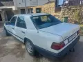 Mercedes w 124 2.5 чист дизел, снимка 7
