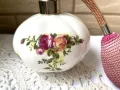ROYAL ALBERT красиво порцеланово шишенце за парфюм от Англия, снимка 2