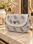 Налична Guess нов модел чанта, снимка 3