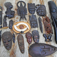 Африкански маски/статуетки, снимка 1 - Други ценни предмети - 36560867