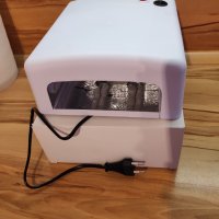 Нова UV лампа (36 W) за изпичане на гел лак, снимка 1 - Продукти за маникюр - 31989764
